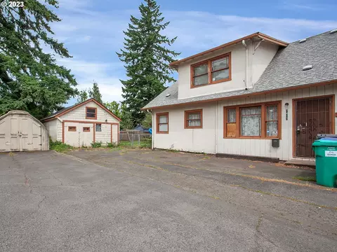 7457 SE 52nd Ave, Portland, OR 97206