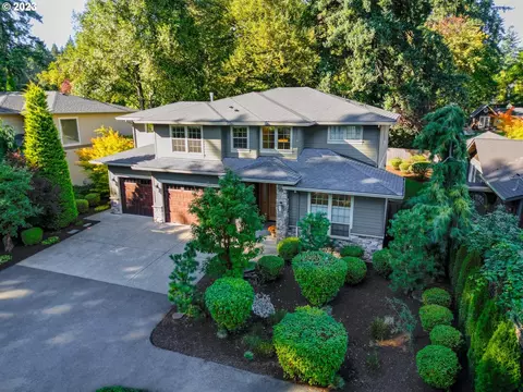 4845 Upper Dr, Lake Oswego, OR 97035