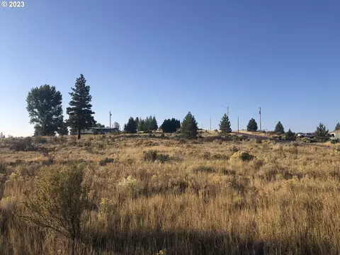 Cloutier Dr, Chiloquin, OR 97624
