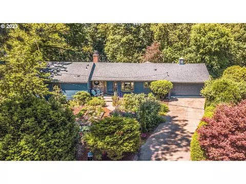 4024 SW Seymour Ct, Portland, OR 97221