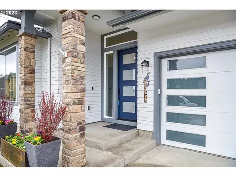 1998 SW Waverly St, Corvallis, OR 97333