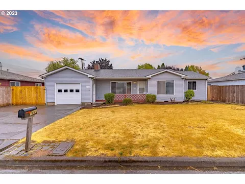 1640 Madison St, Albany, OR 97322