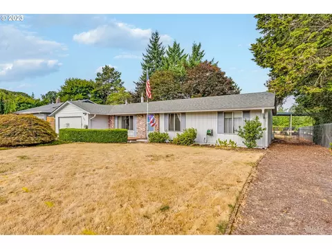 1103 N Sitka Ave, Newberg, OR 97132