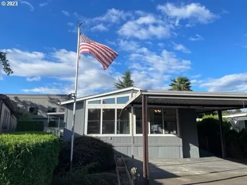 13640 SE Highway 212 #29, Clackamas, OR 97015