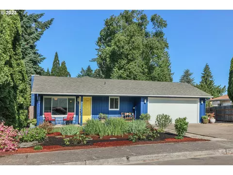 927 NW 2nd Ave, Hillsboro, OR 97124