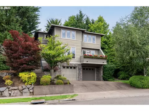 2976 Sunbreak Ln, West Linn, OR 97068