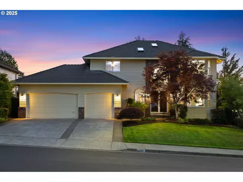 4445 NW Seneca Ct, Camas, WA 98607