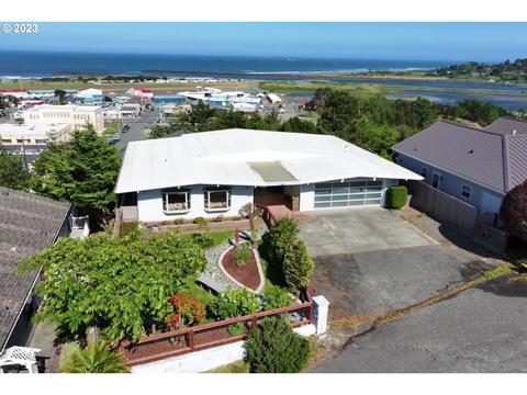 29810 Turner St, Gold Beach, OR 97444