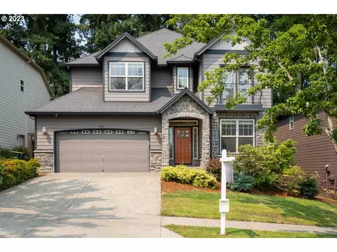 15385 SW Sapphire Dr, Beaverton, OR 97007