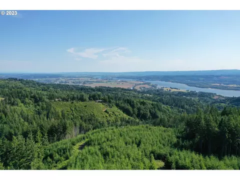 2987 Green Mountain Rd #D, Kalama, WA 98625