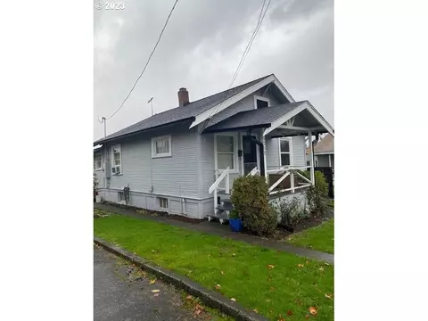 1215 Van Buren St, Oregon City, OR 97045