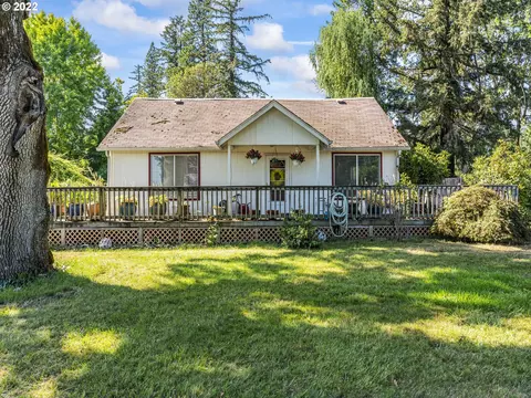 89248 Territorial Rd, Elmira, OR 97437