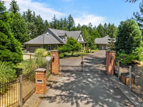 88957 Blue View Dr, Veneta, OR 97487