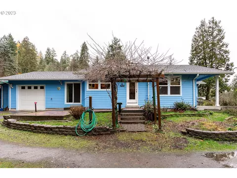 40204 Highway 58, Lowell, OR 97452