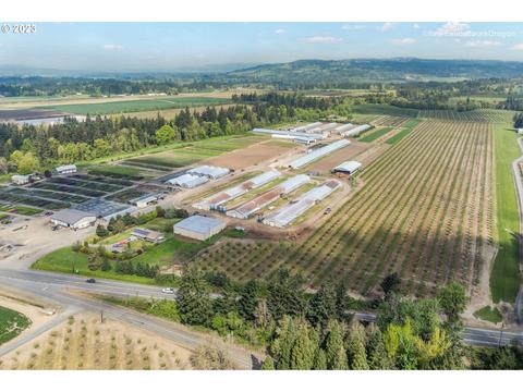 9903 Yergen Rd, Aurora, OR 97002