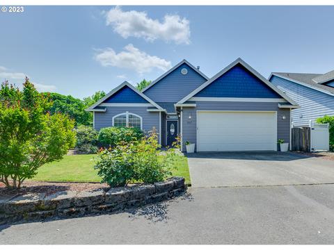 3067 SE Brookwood Ave, Hillsboro, OR 97123