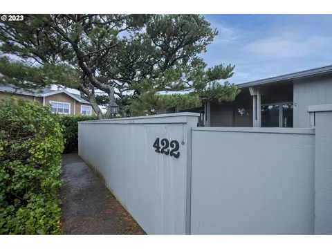 108 10th St #T422, Gearhart, OR 97138