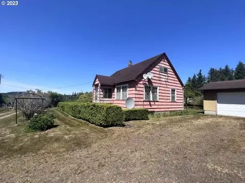 39008 Nordlund Mccoy Ln, Astoria, OR 97103