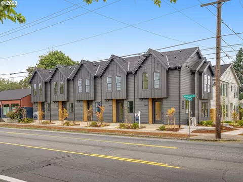 5621 N Lombard St #7, Portland, OR 97203