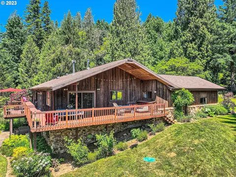 32820 NE Chamberlain Rd, Corbett, OR 97019