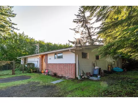 93950 Highway 42, Coos Bay, OR 97420