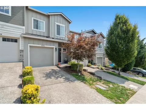 12924 SE 155th Ave, Happy Valley, OR 97086