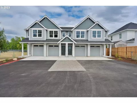 13824 SE Courtney Ln, Milwaukie, OR 97222