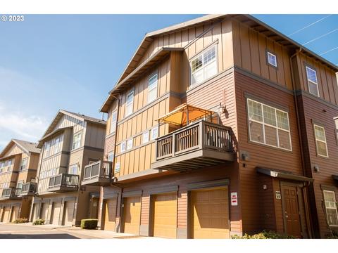 1080 SW 170th Ave SW #201, Beaverton, OR 97003