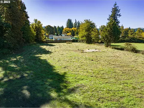 2303 Tamarack Street, Sweet Home, OR 97386