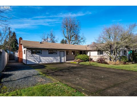 3180 Stark St, Eugene, OR 97404 photo 1