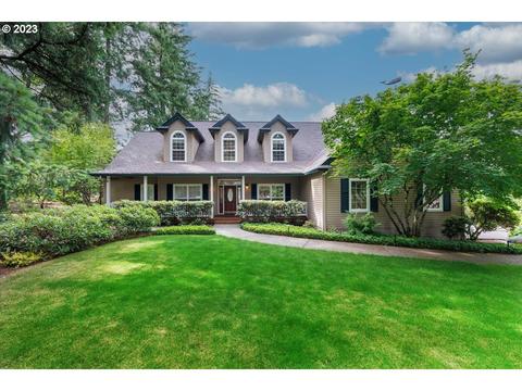 19712 SW Inglis Dr, Beaverton, OR 97007