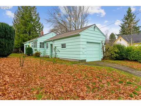 6915 NE 6th Ave, Portland, OR 97211