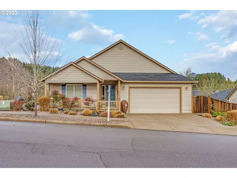 2993 NW 2nd St, Mcminnville, OR 97128