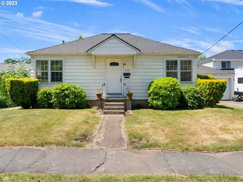 1828 Cedar St, Forest Grove, OR 97116