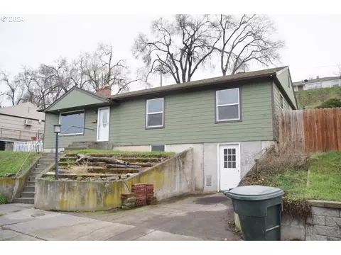 1500 SW Goodwin Pl, Pendleton, OR 97801