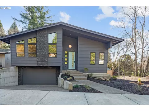 10613 SW 64th Dr, Portland, OR 97219