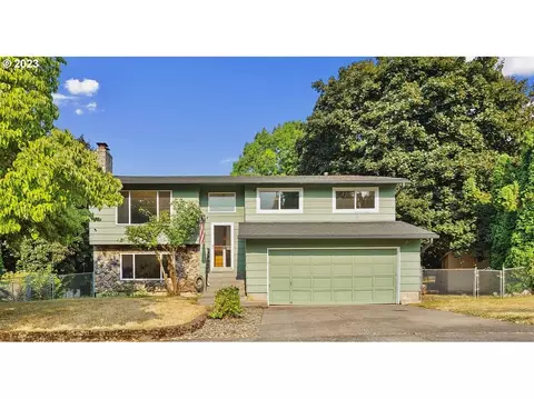 3840 SE Clark Ct, Troutdale, OR 97060