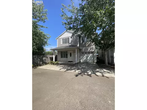 14557 SE Rhine St #3, Portland, OR 97236