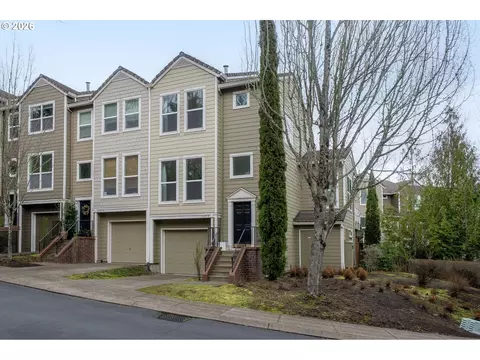 10253 NW Wilshire Ln, Portland, OR 97229