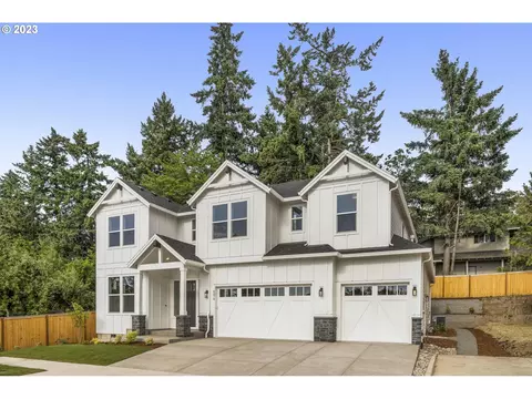 8878 SW Lintner Ter, Portland, OR 97223