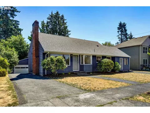 1308 SE 120th Ave, Portland, OR 97216