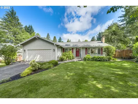 6115 SW Nevada Ct, Portland, OR 97219