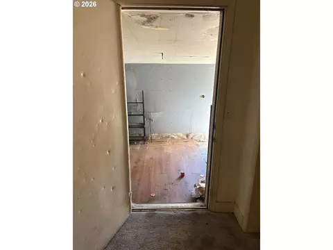 Other - 1726 W 9th Pl, Eugene, OR 97402 photo 7 of 11