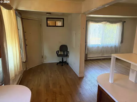 Other - 1726 W 9th Pl, Eugene, OR 97402 photo 2 of 11
