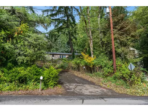 15370 Twin Fir Rd, Lake Oswego, OR 97035