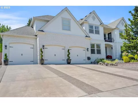 5005 NW 140th St, Vancouver, WA 98685