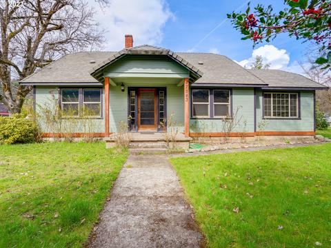 47543 Highway 58, Oakridge, OR 97463