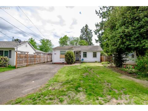 7512 SE Reedway St, Portland, OR 97206