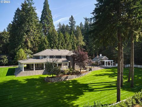 7405 SW Hunt Club Ln, Portland, OR 97223