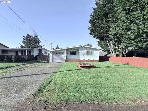 370 N Wall St, Coos Bay, OR 97420